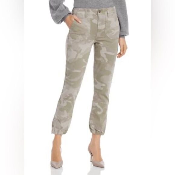 PAIGE Pants - PAIGE Mayslie Green faded Camouflage JOGGER Pants. 29